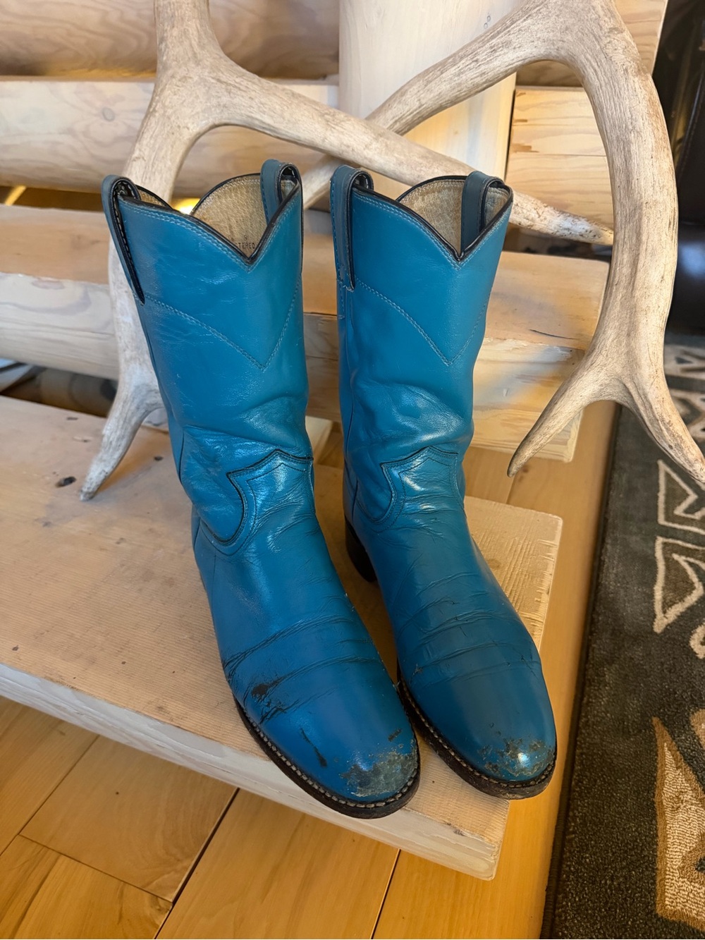 Vintage Justin Boots Teal Blue Leather Cowboy Boots